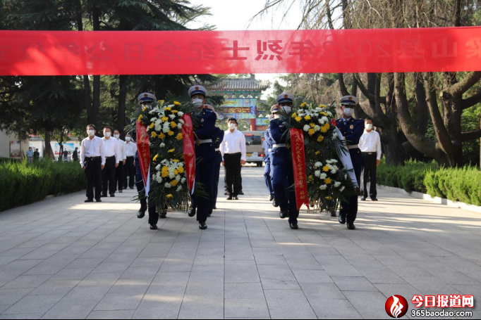 梁山縣烈士紀(jì)念日公祭活動(dòng)309.png