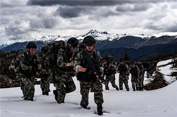  ָİѩ򡪡܊^ĳؑ_չߺѩɽ