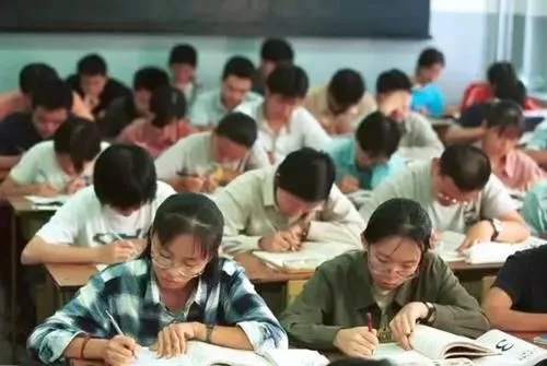  ܳ͸@TWƵČWf^ߣ@ЩIǰ;