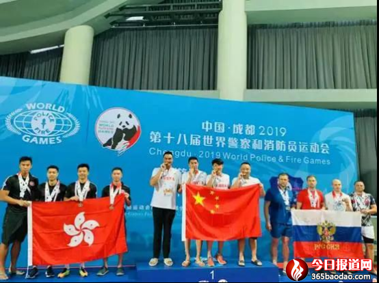 松花江上的 “冠軍水警”——記哈爾濱市公安局航運(yùn)分局民警金璽1369.png