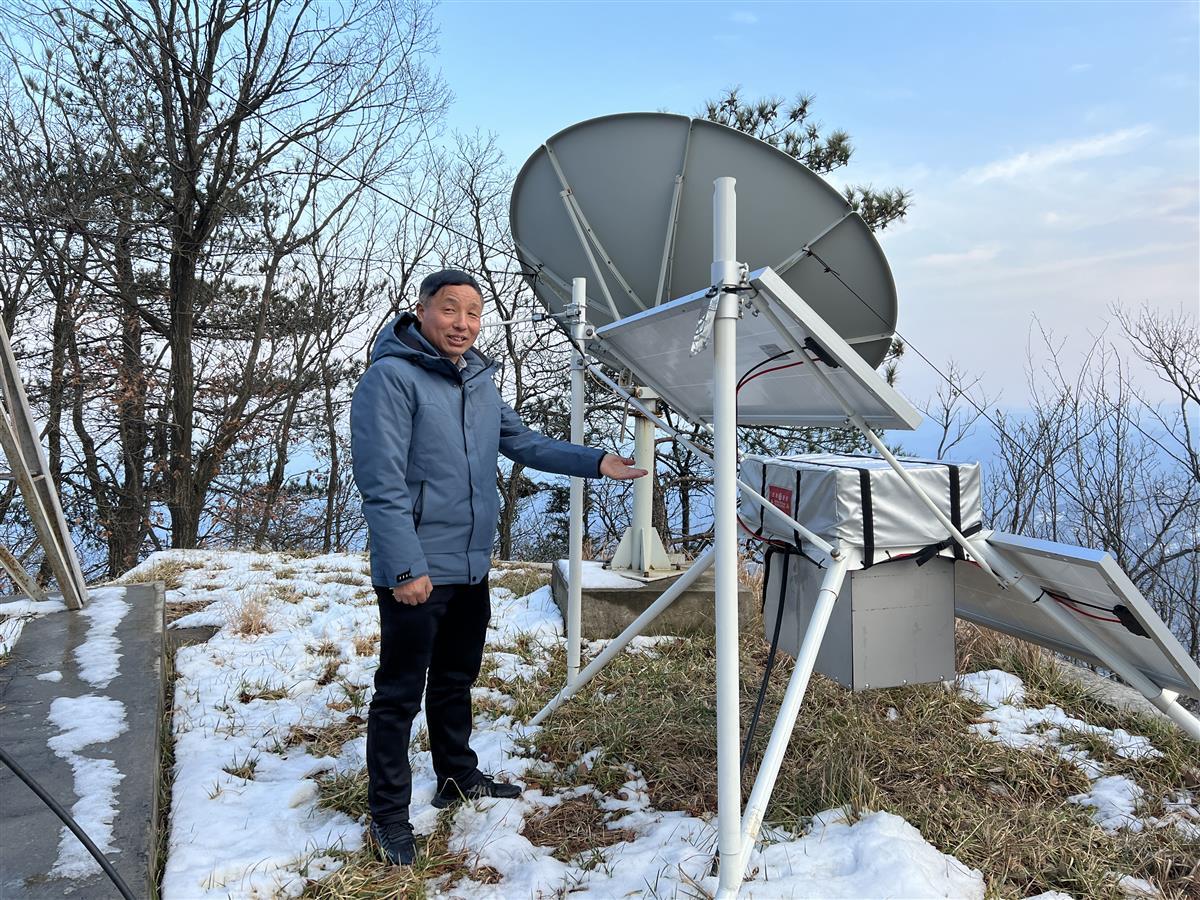 30Ϧ479_Aʸɽ֮pֻ׌ɽ^տ