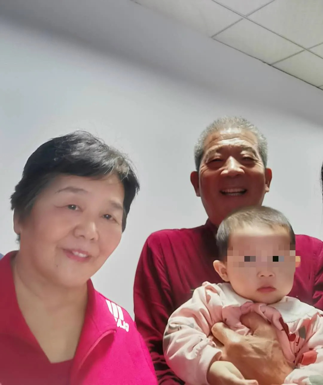 ɽ|67qŮȻŮZһrn1qˣĸH̻¶ԓм