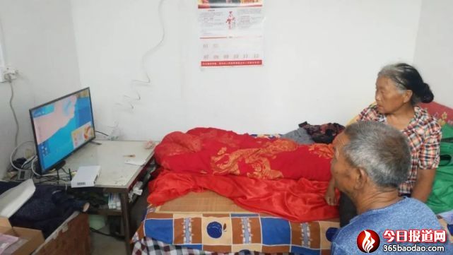 13EDA359DC5B7AF09D0A0BA0D2BFCDC453D1BEBF_size32_w641_h361_副本